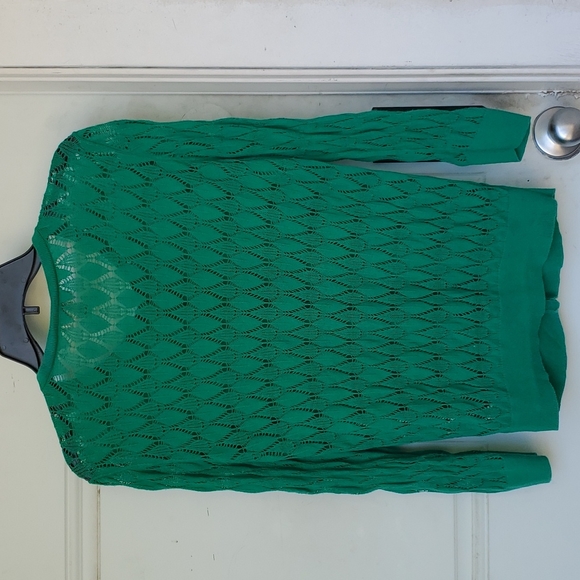 3/$30 Ann Taylor Loft Lightweight Cardigan - Picture 2 of 6